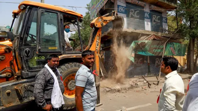 बुलडोजर