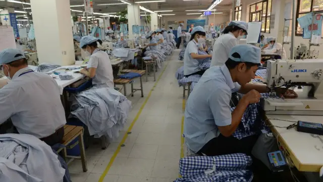 Vietnamese workers