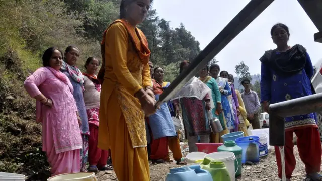 'அதிர்ச்சி தரும் அச்சுறுத்தல்`