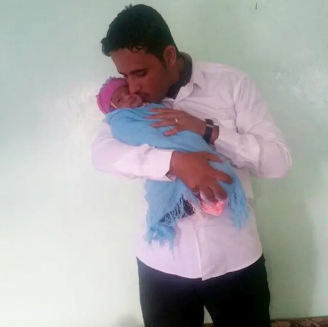Ayman y su hijo Ismail