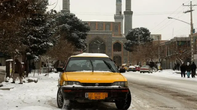 اولین برف در هرات