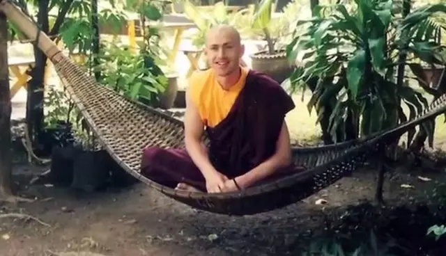 ንዓሰርተ ዓመት ፈላሲ ኮይኑ ኣገልጊሉ