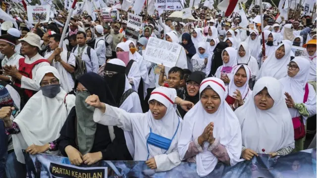 myanmar, indonesia, rohingya