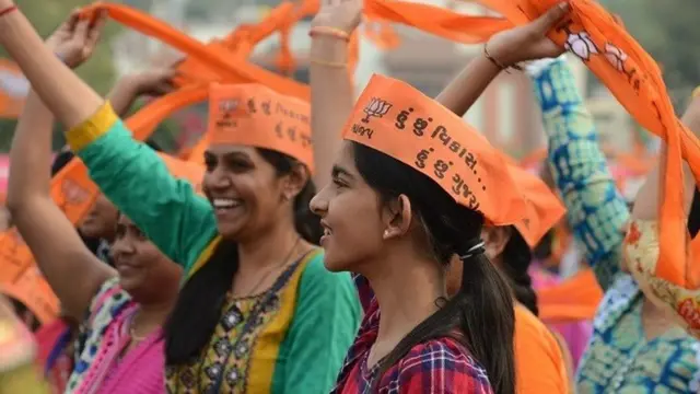 100-ஐ எட்டியது பாஜக