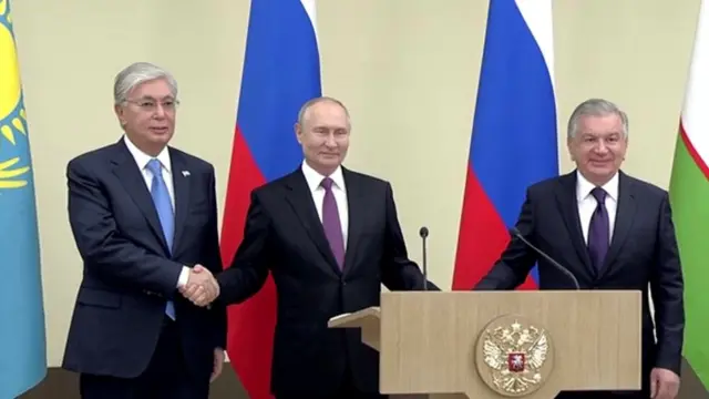 Toqayev, Putin va Mirziyoyev