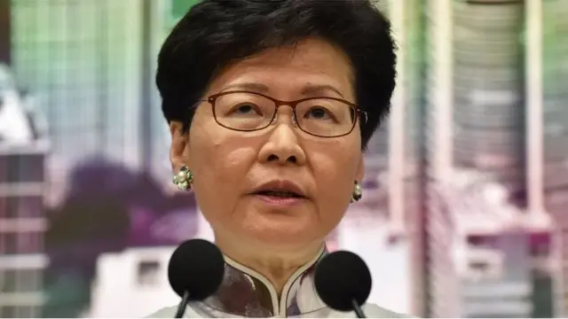 Carrie Lam mengumumkan penangguhan RUU Ekstradisi