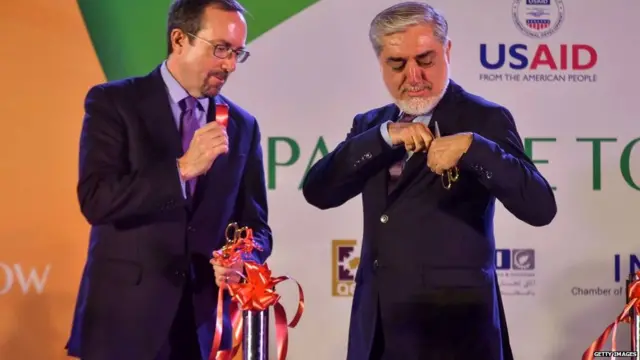 Dr. Abdullah Abdullah, the Chief Executive of the Islamic Republic of Afghanistan, and John Bass, US Ambassador to Afghanistan, during the Passage to Prosperity: India Afghanistan Trade and Investment Show