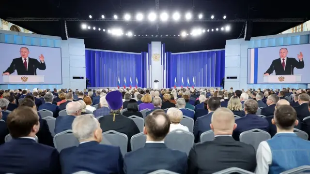 ปูตินแถลงนโยบายประจำปี