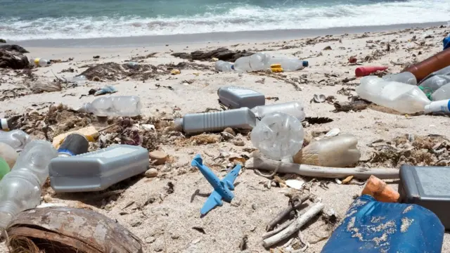 Пластикові іграшки можуть опинитися на звалищі та в океані