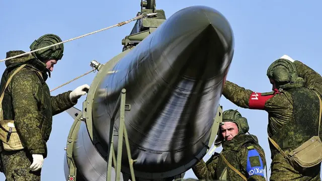 Російські балістичні ракети "Іскандер-М"