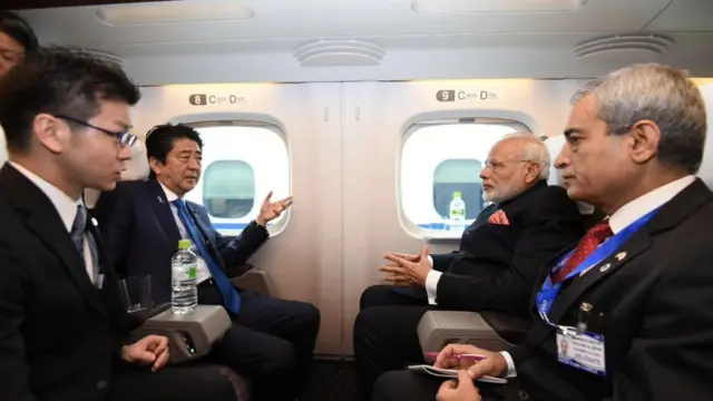 नरेंद्र मोदी