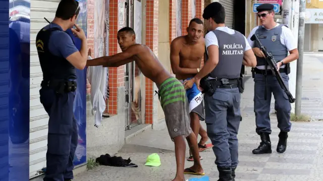 Abordagem POlícia Militar