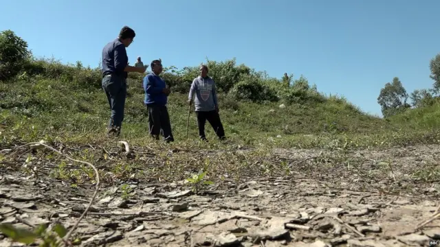 ਗੋਬਿੰਦ ਅਤੇ ਨੋਬੀ ਦੀਆਂ ਲਾਸ਼ਾਂ ਇੱਥੇ ਦਫ਼ਨ ਹਨ