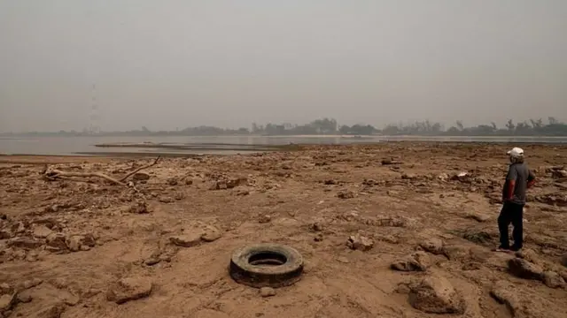 સુકાયેલી નદી