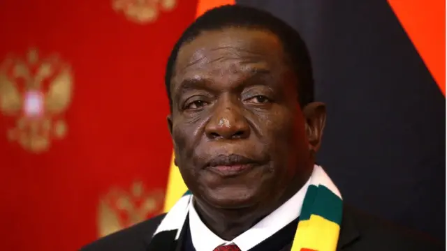 Prezida wa Zimbabwe Emmerson Mnangagwa