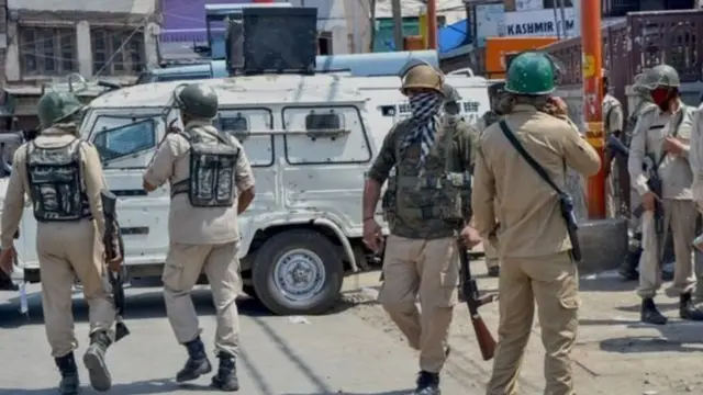 कश्मीर पुलिस