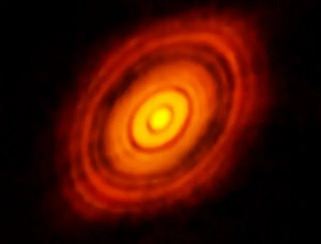 ภาพถ่ายคมชัดที่สุดของของดาวฤกษ์ HL Tauri ซึ่งยังมีวงแหวนล้อมรอบอยู่