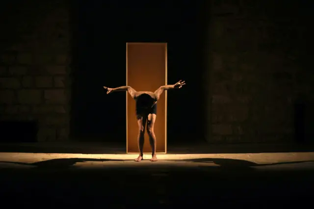 من عرض عليهم لألسكندر بوليكيفيتش