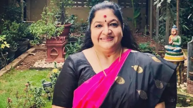 பாடகி சித்ரா