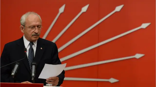 CHP Genel Başkanı Kemal Kılıçdaroğlu, "Tarihin 'mühürsüz seçim' olarak yazacağı bu seçimi tanımıyoruz, tanımayacağız" demişti