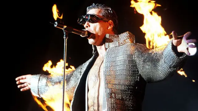 Rammstein (Live aus Berlin) КОНЦЕРТ В БЕРЛИНЕ \ 1час 36мин.