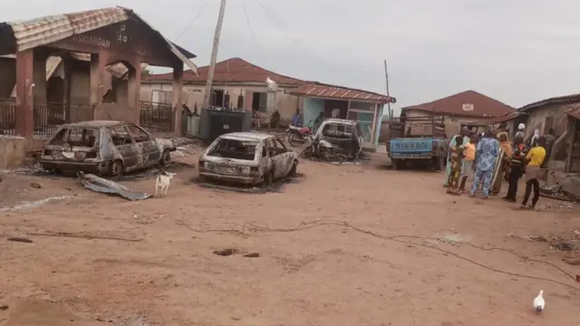 Aworan aafin Asigangan ti wọn jona