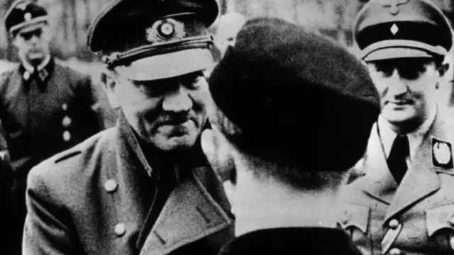 हिटलर की अंतिम आधिकारिक तस्वीर