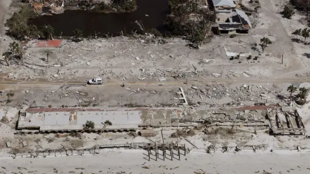 Imagen aérea de la devastación del huracán Michael en Mexico Beach.