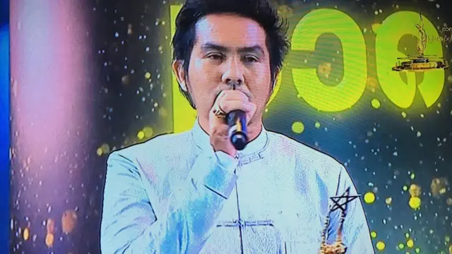 အကယ်ဒမီ