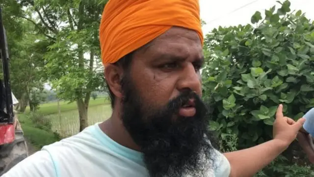 ஒரு ஏக்கர் நெல் சாகுபடிக்கு 2500-2600 ரூபாய் கிடைக்கிறது