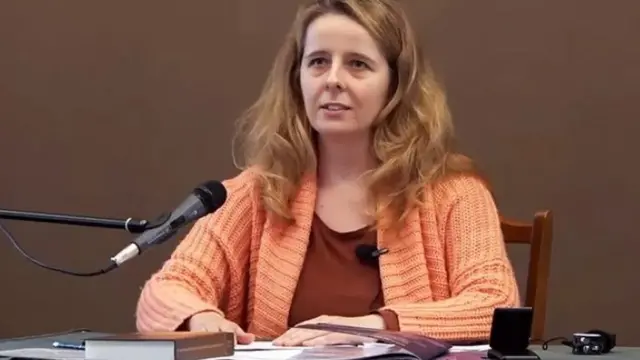 Олена Богдан