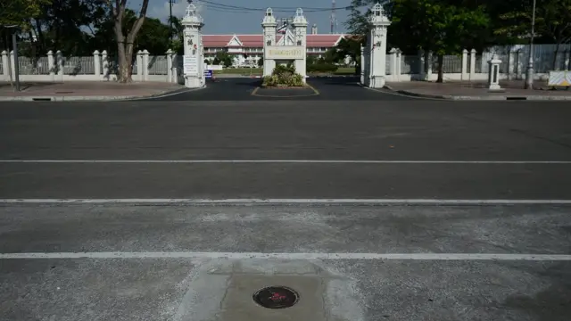 สำนักพระราชวัง