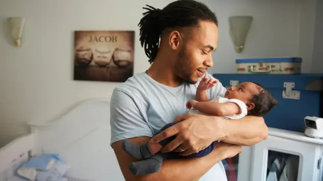 Des soins chaleureux et attentifs ont été associés à toute une série d'avantages pour les bébés et les enfants, notamment un attachement plus sûr