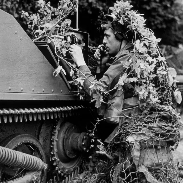 Soldado británico camuflado en 1939