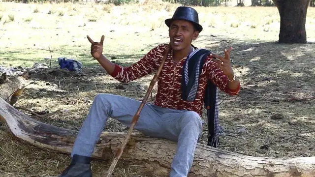 ድምጻዊ ሃጫሉ ሁንዴሳ