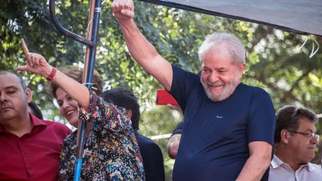 Lula antesroleta de prêmios grátis 2024ser preso, no último sábado