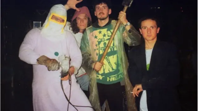 Rejv, elektronska muzika