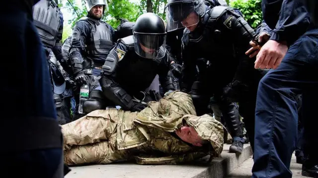 акції в Києві 9 травня