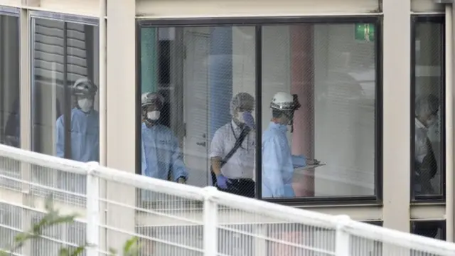 相模原市の障害者施設に刃物男 19人死亡、20人重傷 - BBCニュース