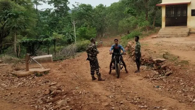 सुरक्षा बल