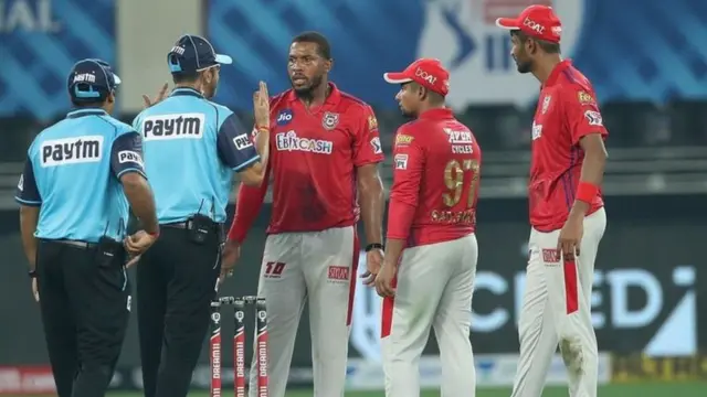 டெல்லி மற்றும் பஞ்சாப் அணி போட்டி