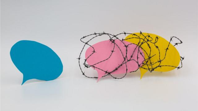 Ilustraçãocard guard pokerpensamento envoltocard guard pokerarame farpado