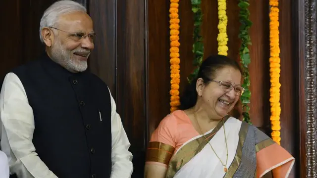 सुमित्रा महाजन, चिपळूण, मध्य प्रदेश