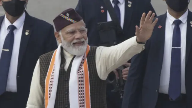 नरेंद्र मोदी