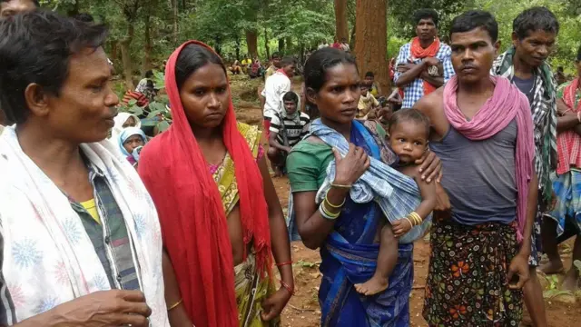 दो नाबालिगों सोनकू राम और सोमड़ू का परिवार