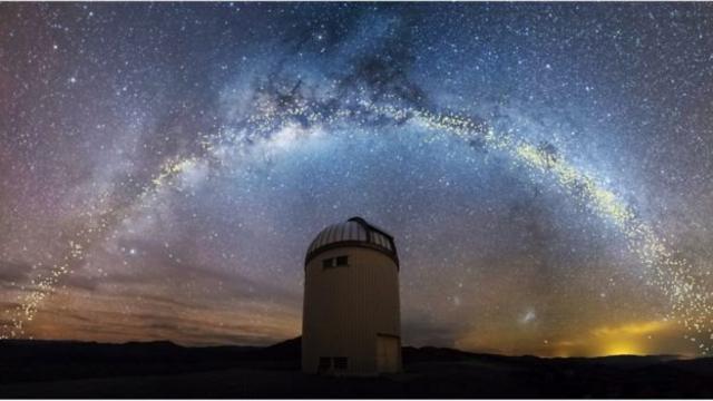 تلسکوپ دانشگاه ورشو در رصدخانه لاس کامپانیاس در شیلی