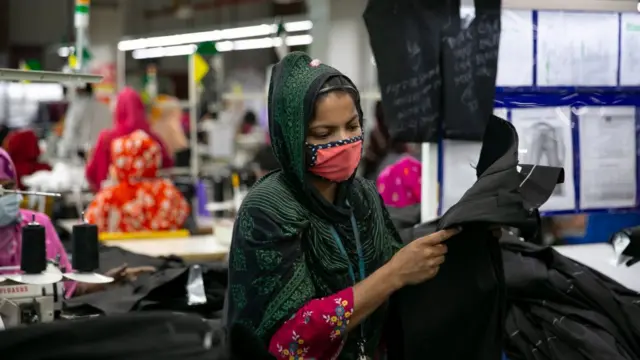 कारखाने में फ़ैक्ट्री