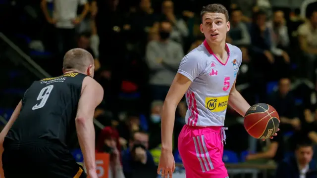 Никола Јовић