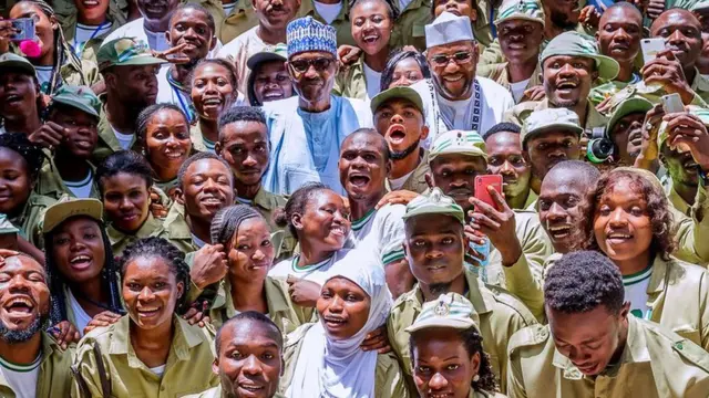 Buhari ati awọn agunbanirọ