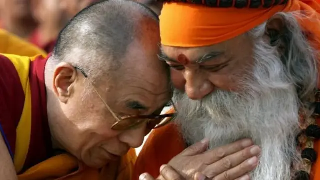 દલાઇ લામાની તસવીર